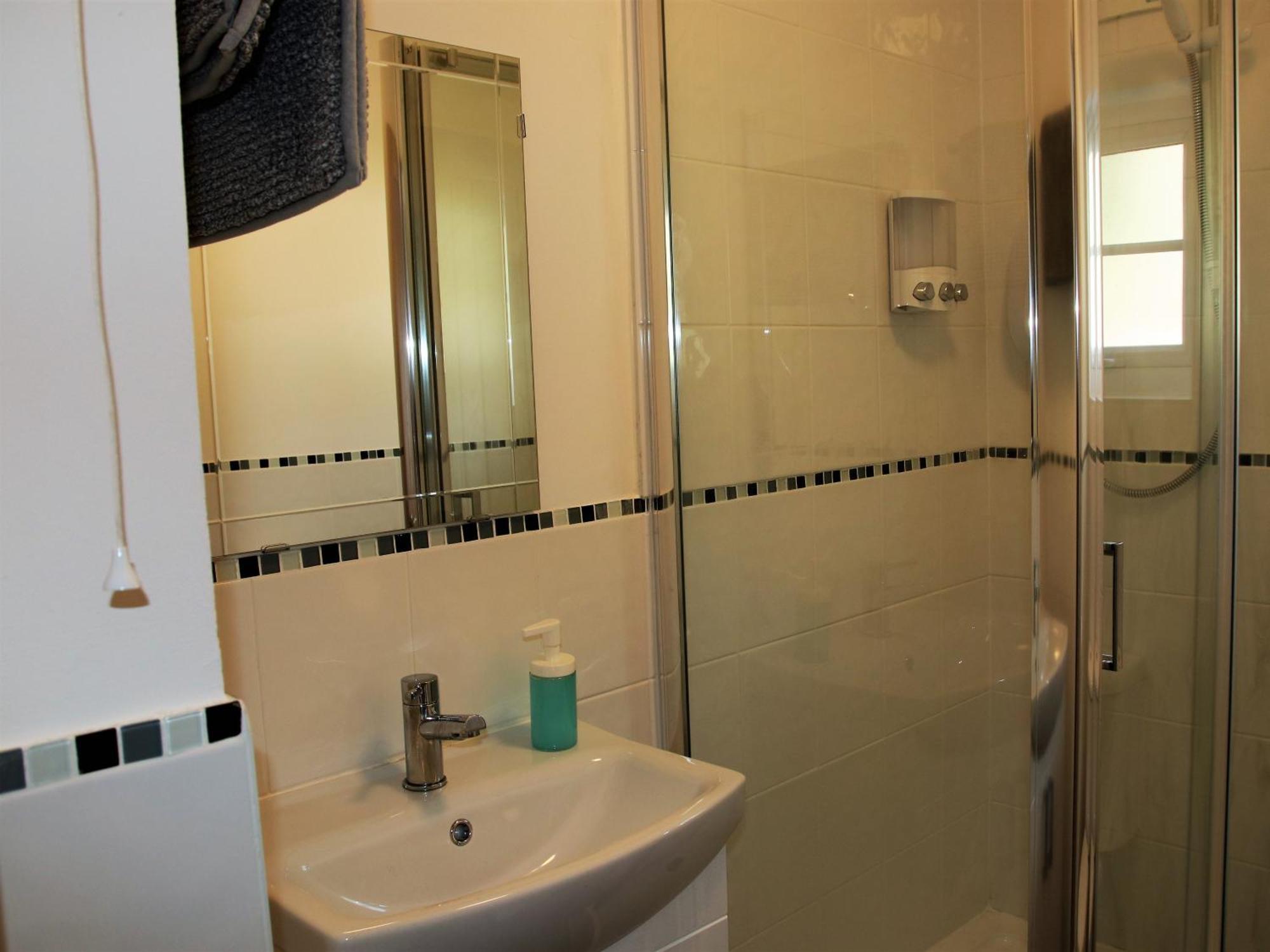 The Swan Inn Southampton Room photo