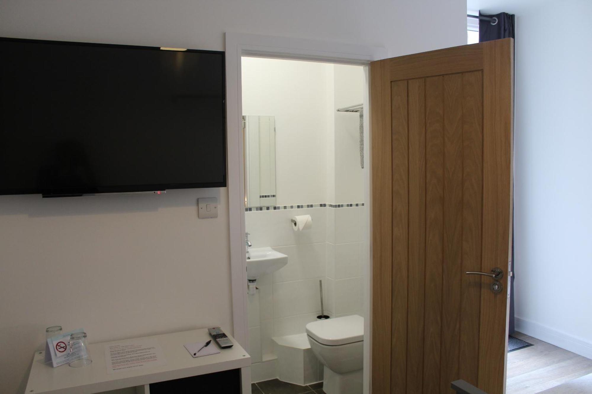 The Swan Inn Southampton Room photo
